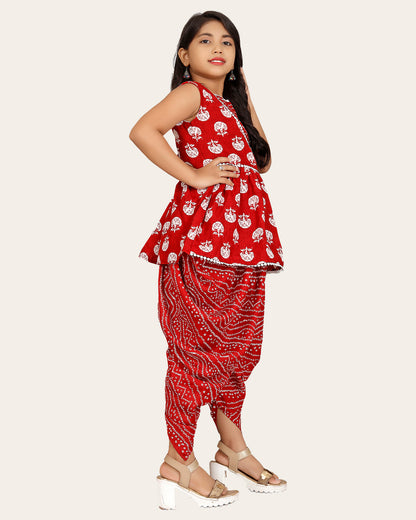 Girls A-line Sleeveless Rayon Dhoti Kurta and Dupatta Set Festive & Party Floral Print Square Neck Dupatta Net Border Lace.