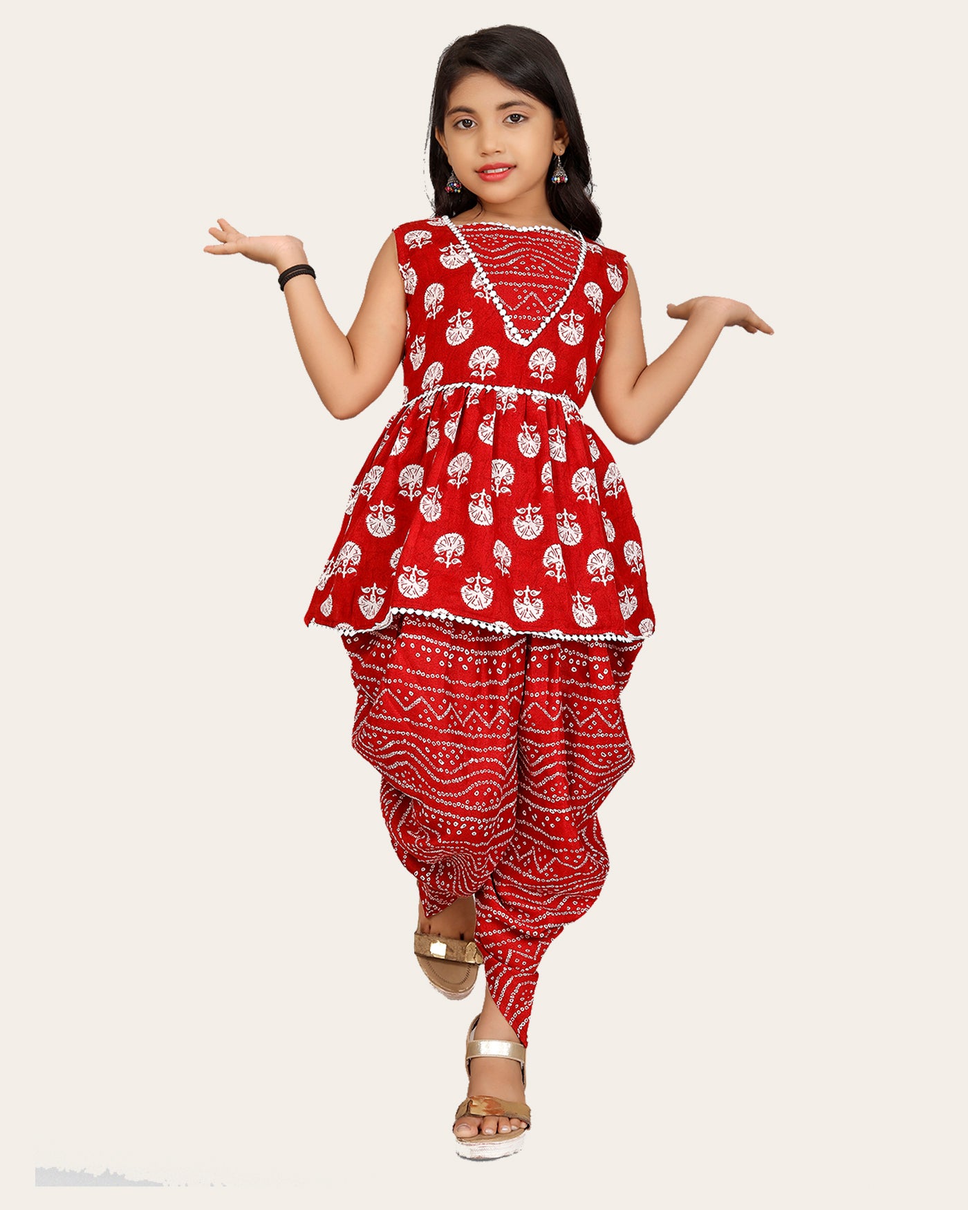 Girls A-line Sleeveless Rayon Dhoti Kurta and Dupatta Set Festive & Party Floral Print Square Neck Dupatta Net Border Lace.