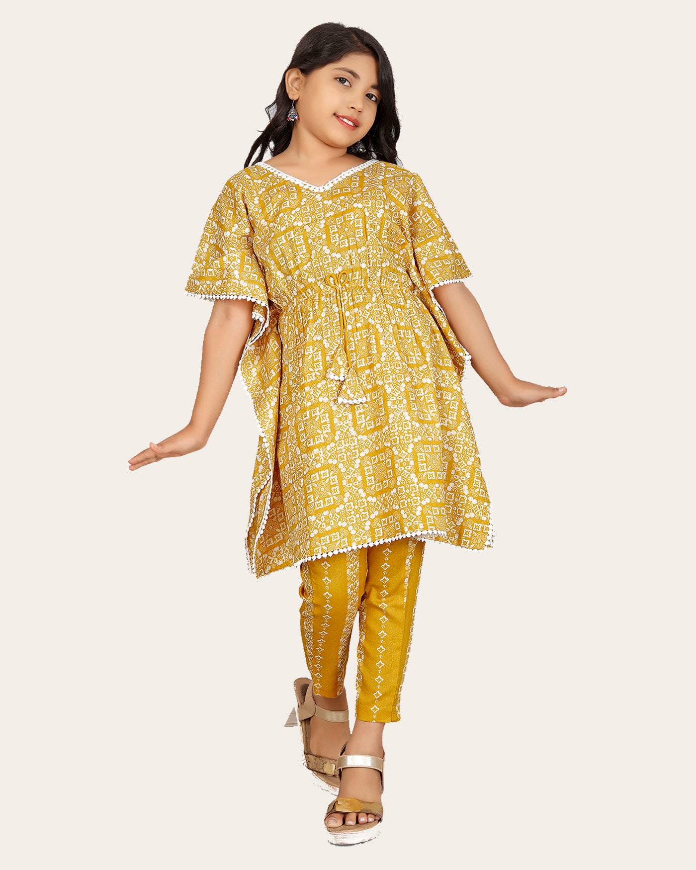 Girls Fashionable Ethnic Set Kaftan & Bottom Set And Like Kaftan Dress Kurti
