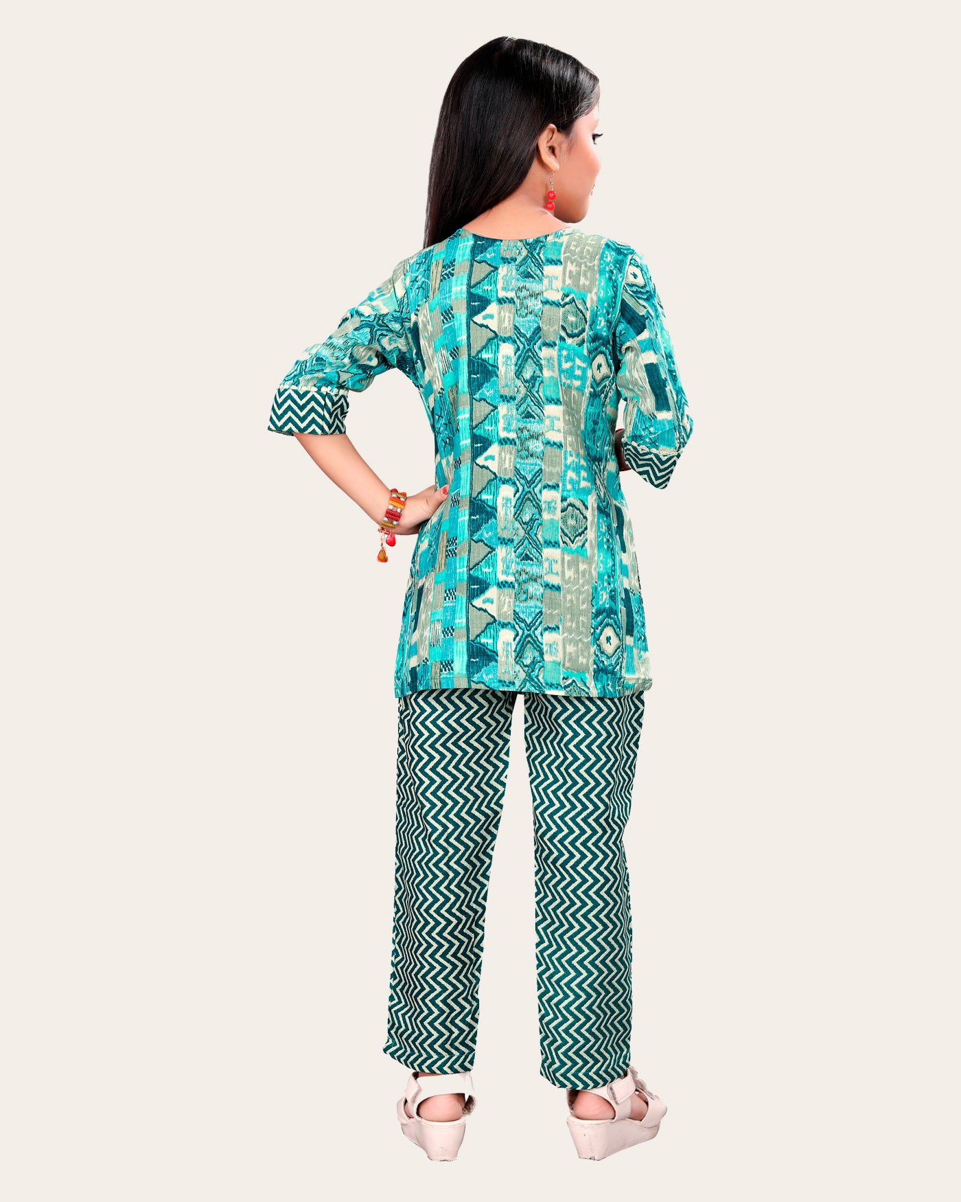 Girls Casual Kurta and Trouser Set