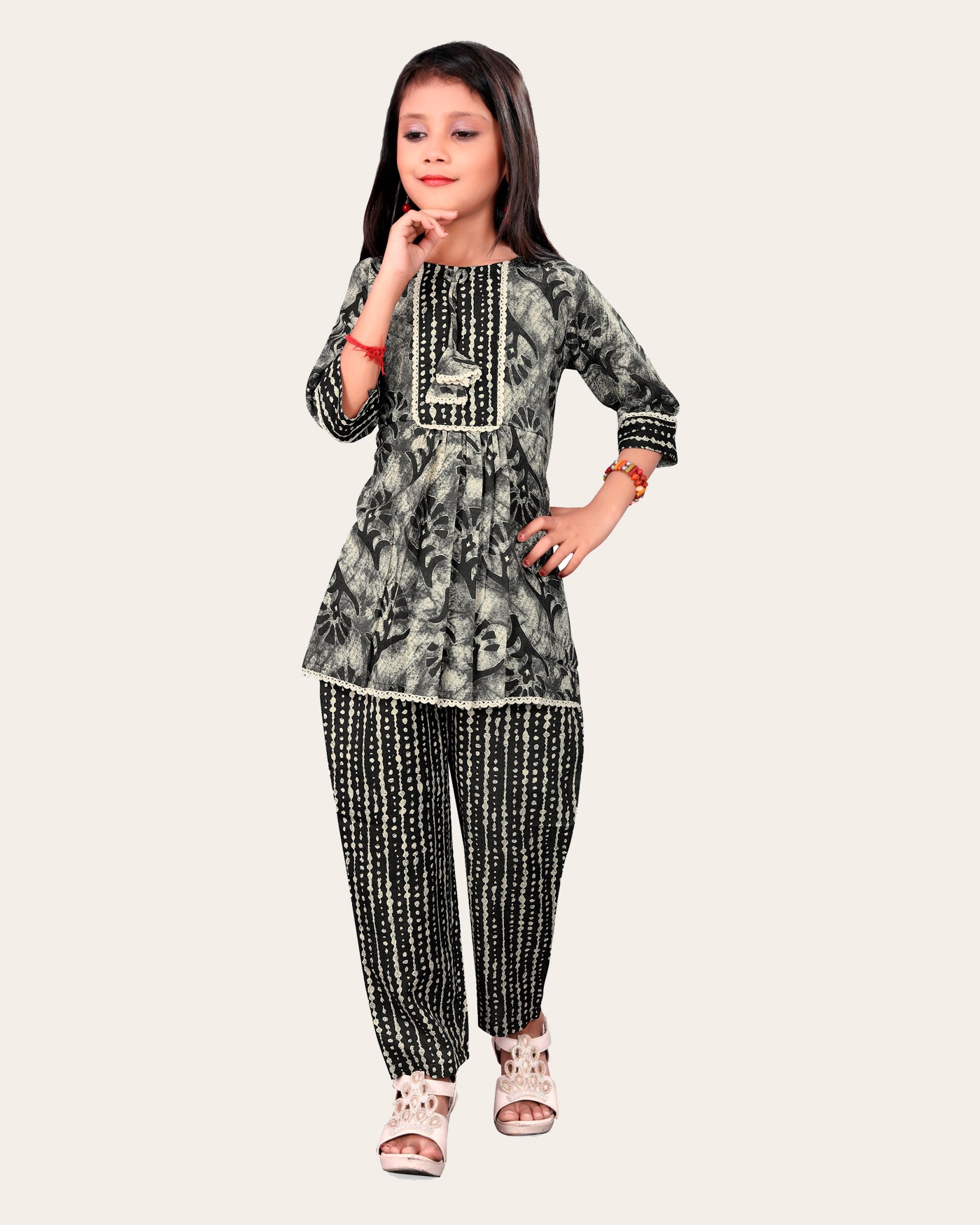 Girls Casual Kurta and Trouser Set