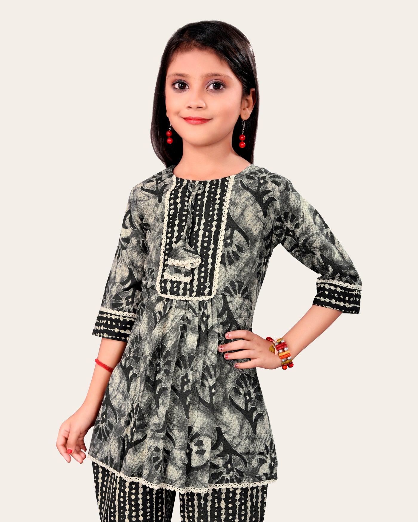 Girls Casual Kurta and Trouser Set