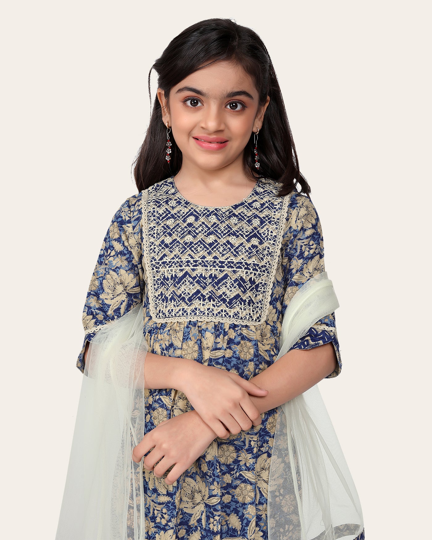 Girls Embrodrery Kurta with Bottom Dupatta set